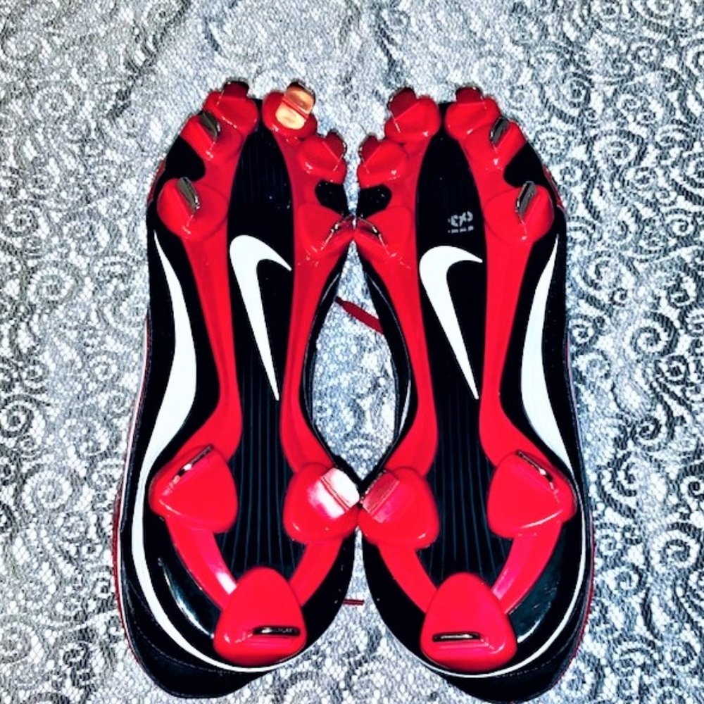 NIKE MVP Strike Metal Baseball Cleats - Picture 3 of 8